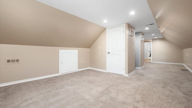 3155 Cottonwood Court NE, Millersport, OH 43046