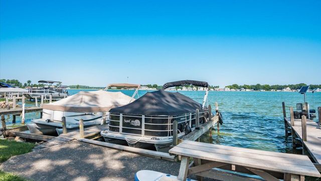 3155 Cottonwood Court NE, Millersport, OH 43046