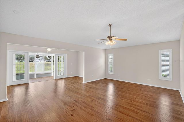 1148 CORINTH GREENS DRIVE 12, Sun City Center, FL 33573