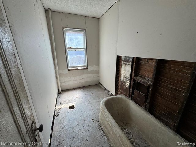 3417 Gray Street, Detroit, MI 48215