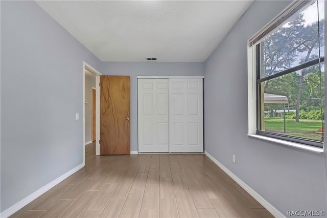9875 W Orchard Street, Crystal River, FL 34428