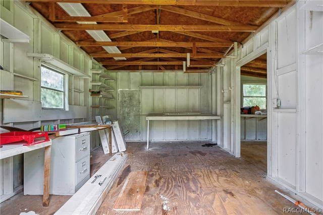 9875 W Orchard Street, Crystal River, FL 34428