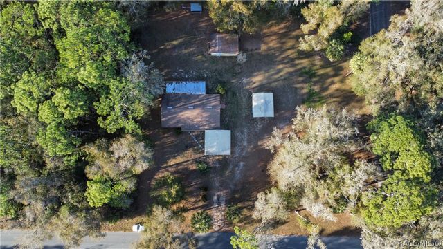 9875 W Orchard Street, Crystal River, FL 34428