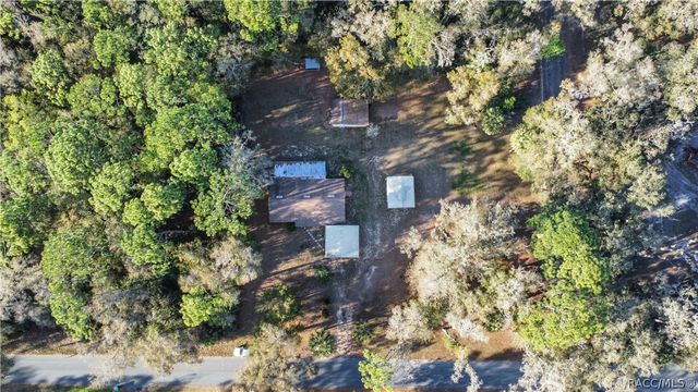 9875 W Orchard Street, Crystal River, FL 34428