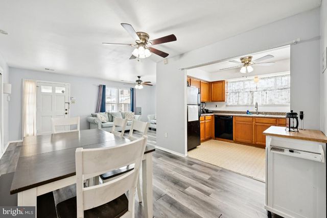 1602 BEECHWOOD PL, Clementon, NJ 08021