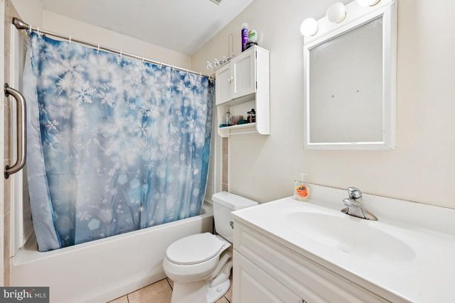 1602 BEECHWOOD PL, Clementon, NJ 08021