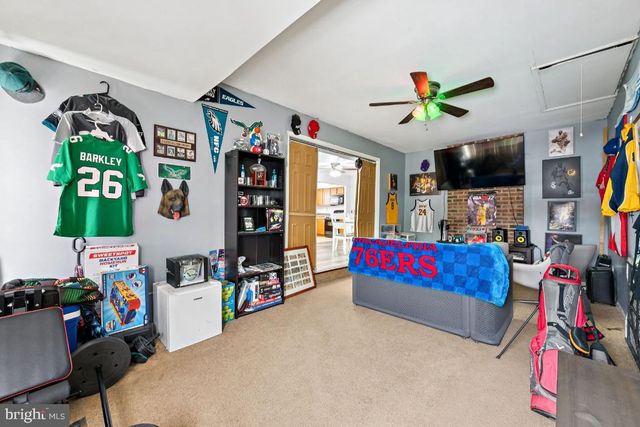 1602 BEECHWOOD PL, Clementon, NJ 08021