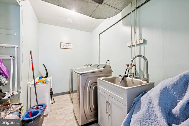 1602 BEECHWOOD PL, Clementon, NJ 08021