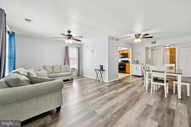 1602 BEECHWOOD PL, Clementon, NJ 08021