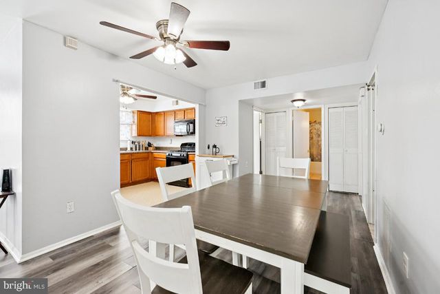 1602 BEECHWOOD PL, Clementon, NJ 08021