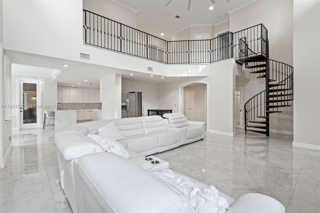 7225 Gleneagle Drive, Miami Lakes, FL 33014
