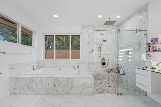 7225 Gleneagle Drive, Miami Lakes, FL 33014