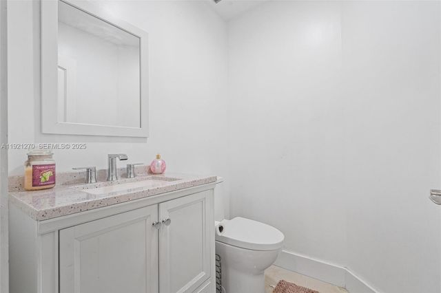 7225 Gleneagle Drive, Miami Lakes, FL 33014