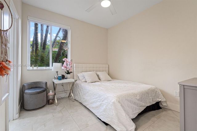 7225 Gleneagle Drive, Miami Lakes, FL 33014