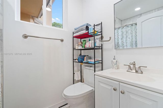 7225 Gleneagle Drive, Miami Lakes, FL 33014