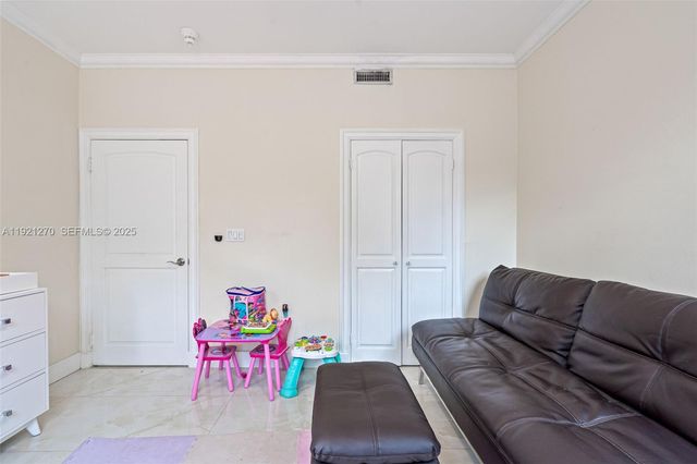 7225 Gleneagle Drive, Miami Lakes, FL 33014