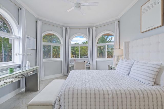 7225 Gleneagle Drive, Miami Lakes, FL 33014