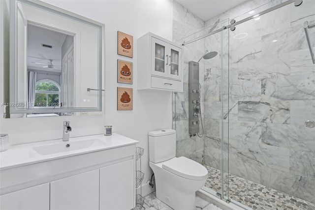 7225 Gleneagle Drive, Miami Lakes, FL 33014