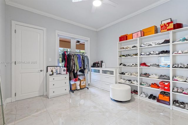 7225 Gleneagle Drive, Miami Lakes, FL 33014