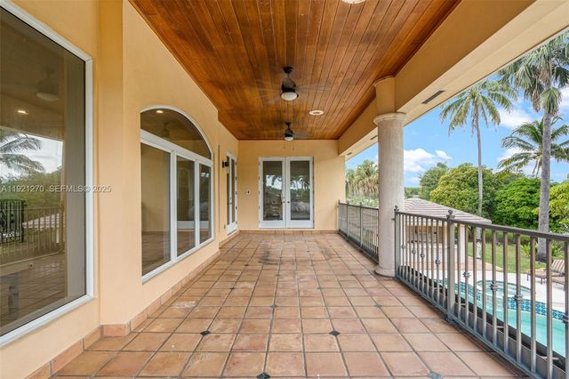 7225 Gleneagle Drive, Miami Lakes, FL 33014