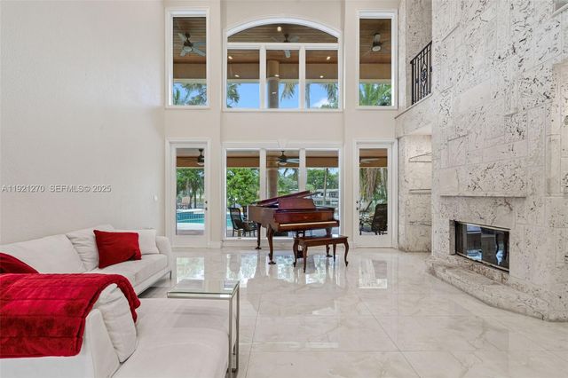 7225 Gleneagle Drive, Miami Lakes, FL 33014