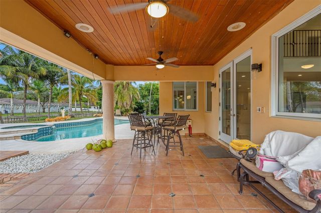 7225 Gleneagle Drive, Miami Lakes, FL 33014