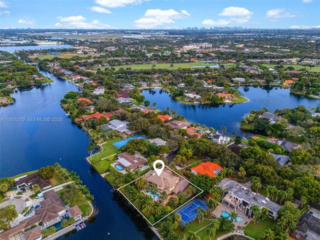 7225 Gleneagle Drive, Miami Lakes, FL 33014