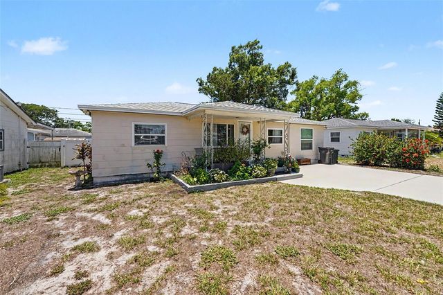4540 53RD AVENUE N, St Petersburg, FL 33714