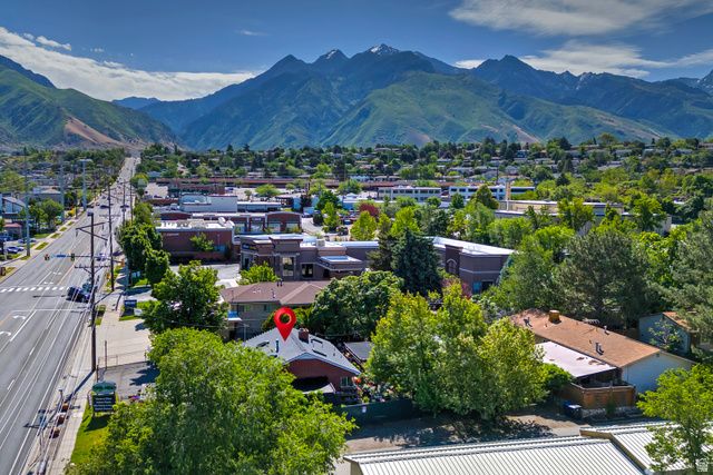 2194 E FORT UNION BLVD, Cottonwood Heights, UT 84121