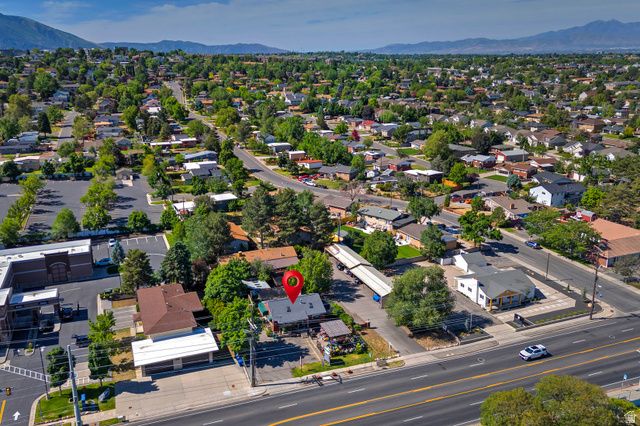 2194 E FORT UNION BLVD, Cottonwood Heights, UT 84121