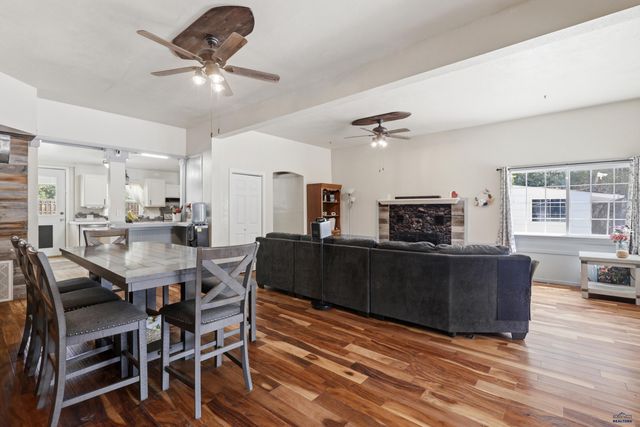 5048 TWILIGHT DR, Rapid City, SD 57703