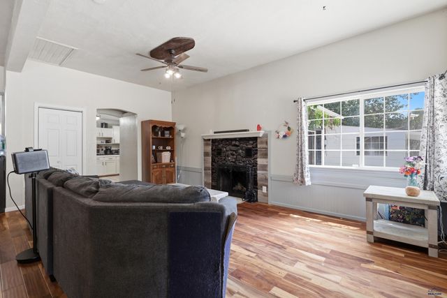5048 TWILIGHT DR, Rapid City, SD 57703