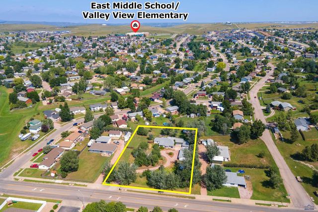 5048 TWILIGHT DR, Rapid City, SD 57703