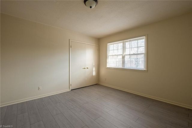 321 Vineyard Park Court, Winston-salem, NC 27104