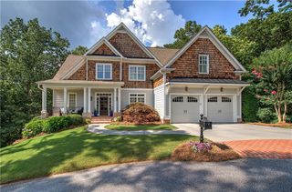 16 Cambridge Way, Cartersville, GA 30121