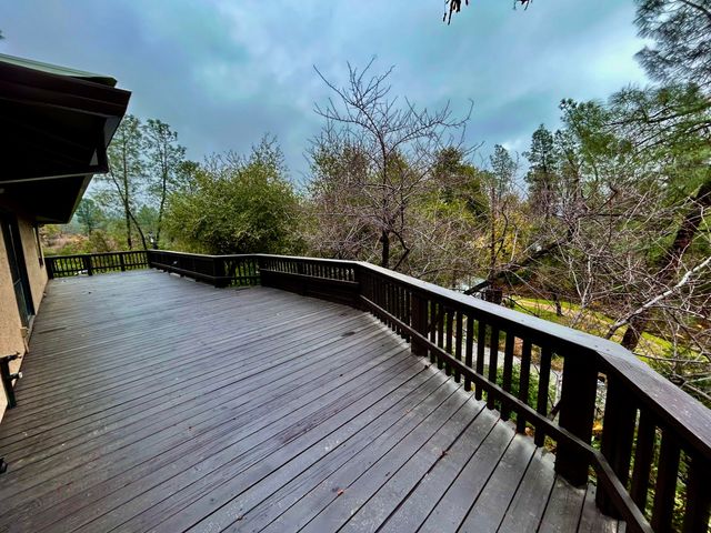 11028 Wingfield Lane, Shasta, CA 96087