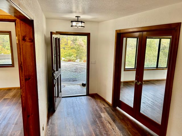 11028 Wingfield Lane, Shasta, CA 96087