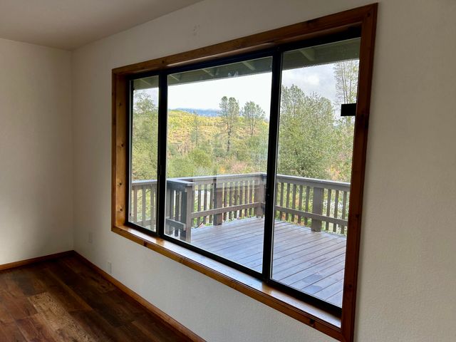 11028 Wingfield Lane, Shasta, CA 96087