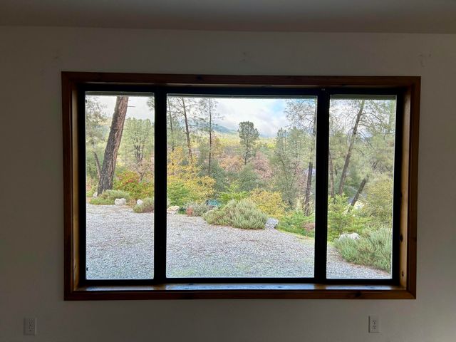 11028 Wingfield Lane, Shasta, CA 96087