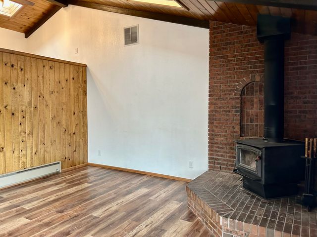 11028 Wingfield Lane, Shasta, CA 96087