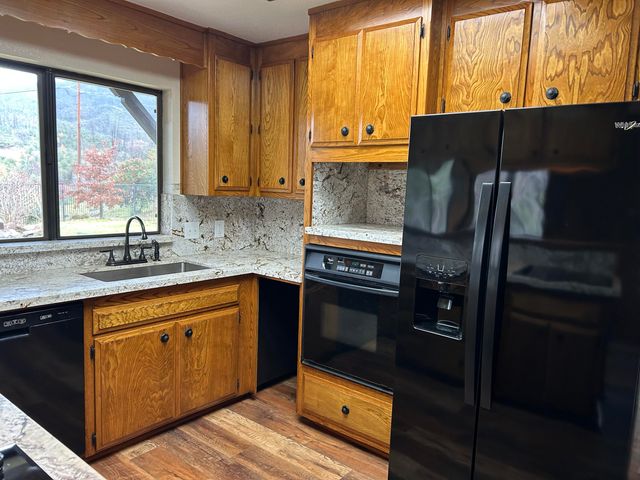 11028 Wingfield Lane, Shasta, CA 96087