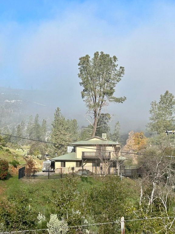 11028 Wingfield Lane, Shasta, CA 96087