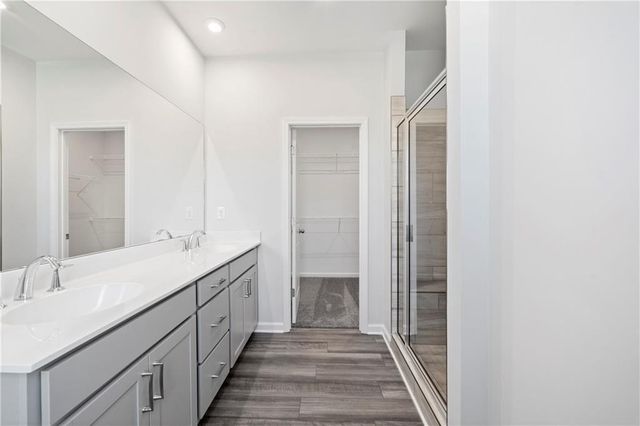 1359 Creek View Lane NW, Atlanta, GA 30318