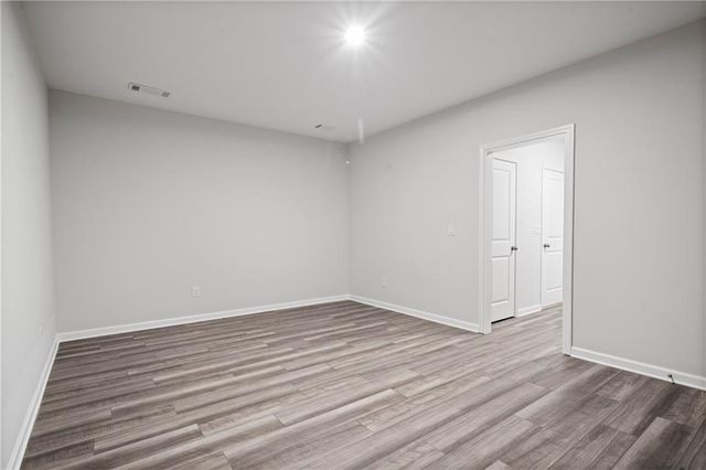 1359 Creek View Lane NW, Atlanta, GA 30318