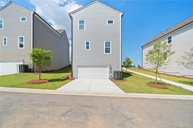 1359 Creek View Lane NW, Atlanta, GA 30318