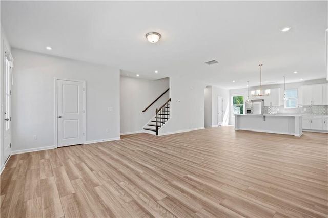 1359 Creek View Lane NW, Atlanta, GA 30318