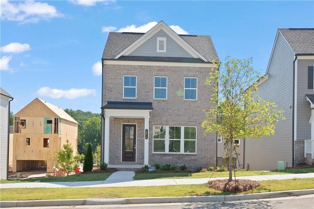 1359 Creek View Lane NW, Atlanta, GA 30318