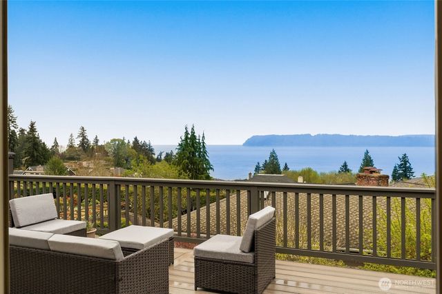 8412 54th Avenue W, Mukilteo, WA 98275