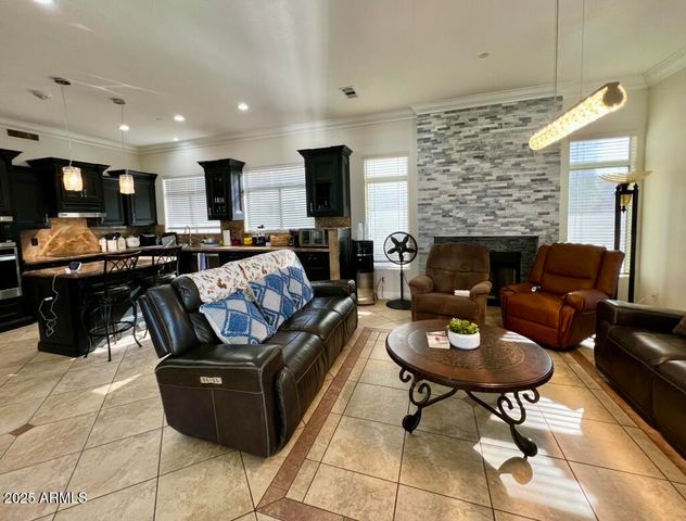 21428 N 55TH Avenue, Glendale, AZ 85308