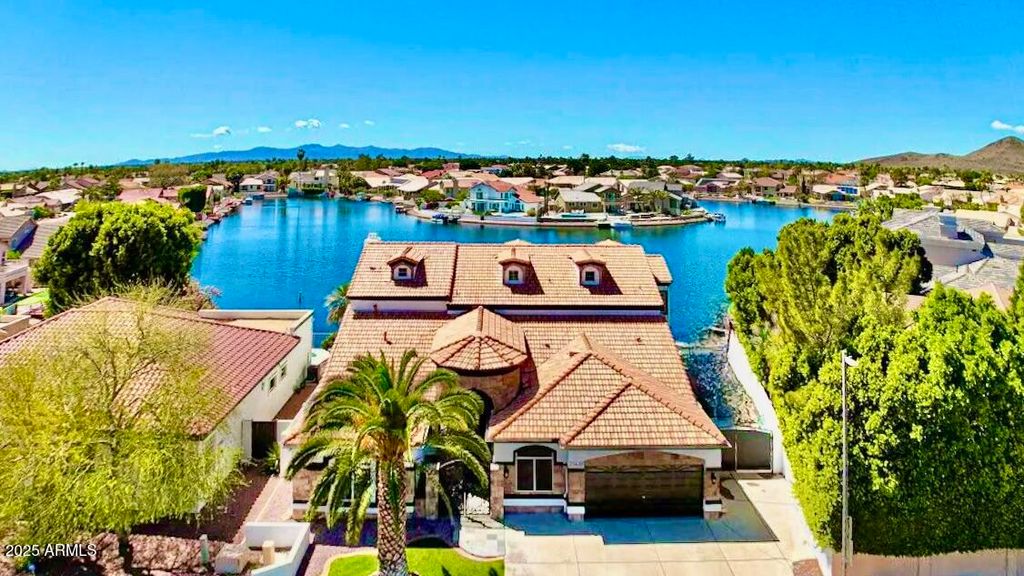 21428 N 55TH Avenue, Glendale, AZ 85308